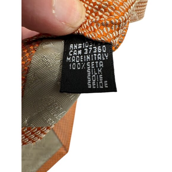 Armani Collezioni Mens Silk Tie Orange Textured Pattern Made In Italy Business - Picture 6 of 6
